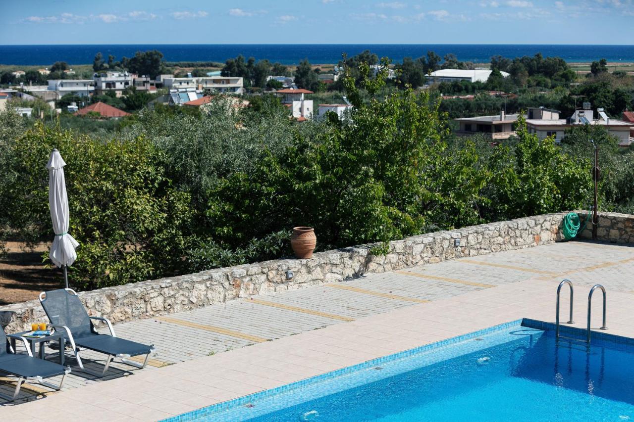 Greek Sky - New Modern Apartment With Shared Pool Тавронитис Экстерьер фото